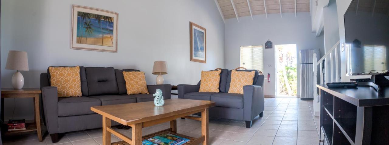 Hôtel Grace Bay Place Extérieur photo